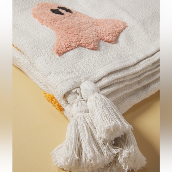 👻 NWT Rachel Zoe Pastel Rainbow Ghost Throw Blanket with Tassels 👻 - Picture 3 of 4